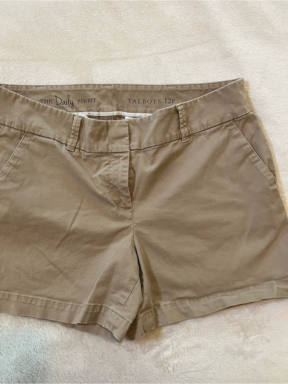 Talbots Daily Shorts women’s khaki size 12p